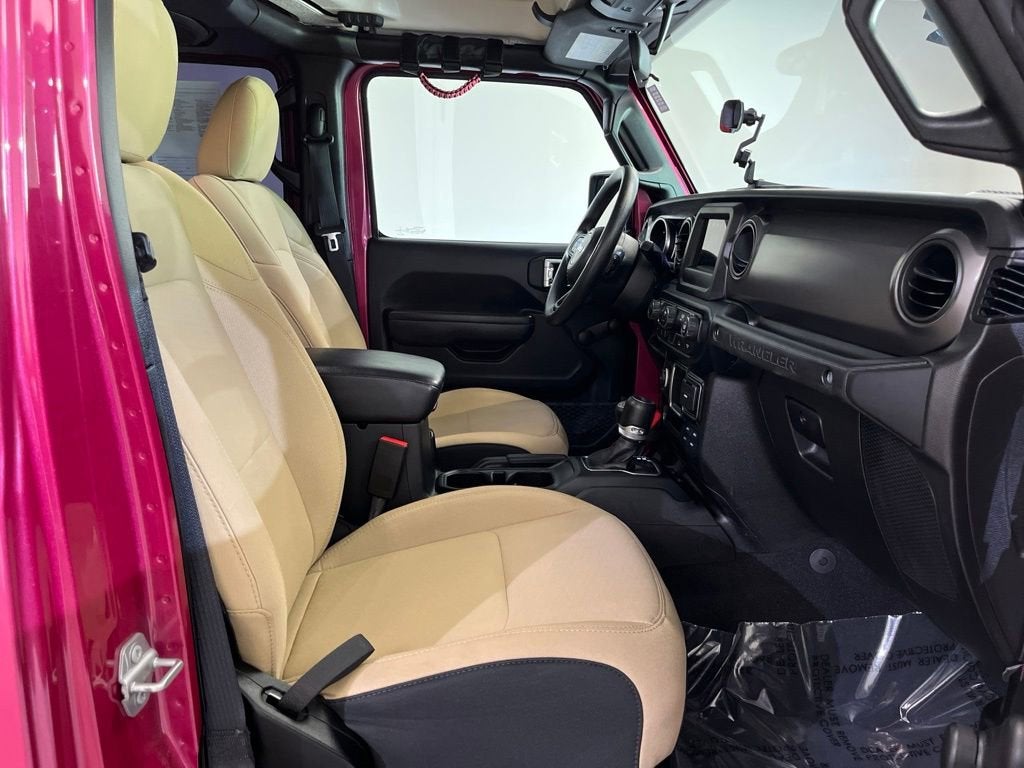 2022 Jeep Wrangler Unlimited Sport