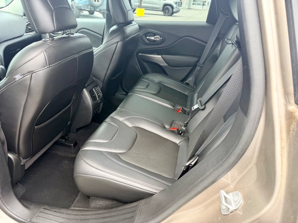 2019 Jeep Cherokee Latitude Plus