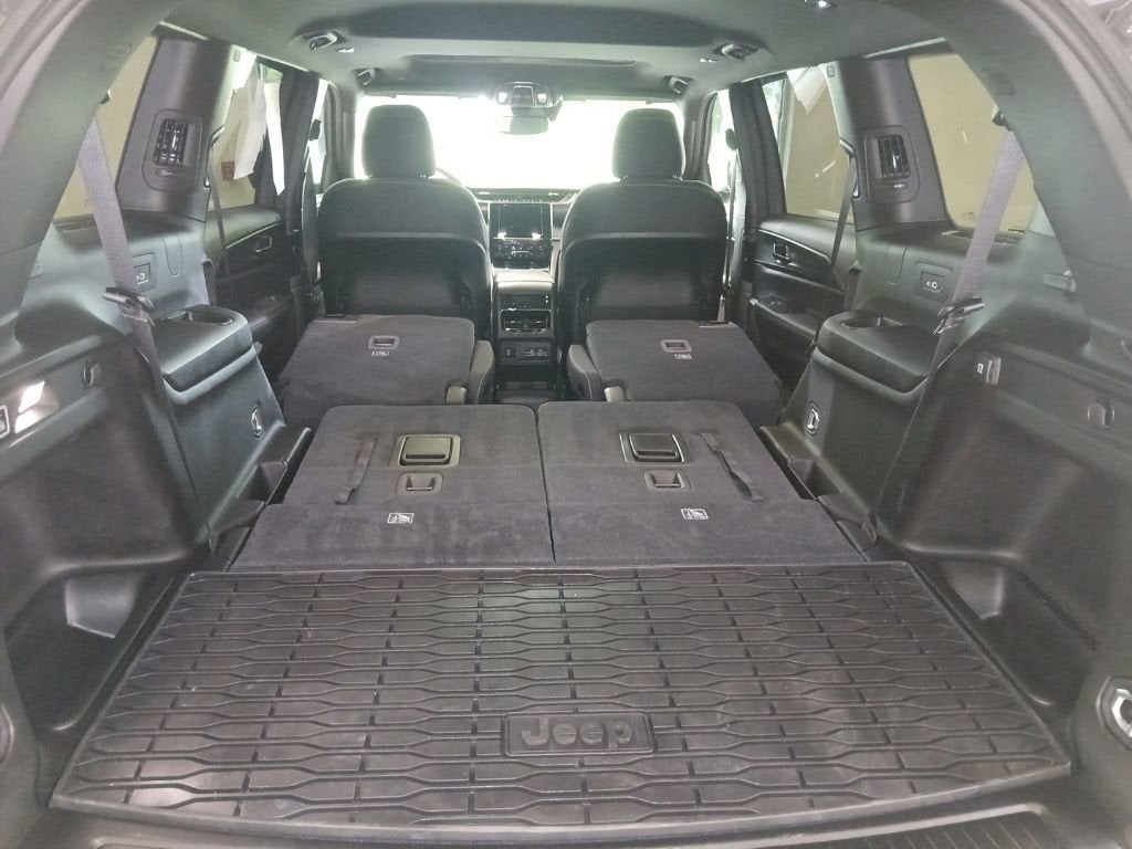 2024 Jeep Grand Cherokee L Laredo X