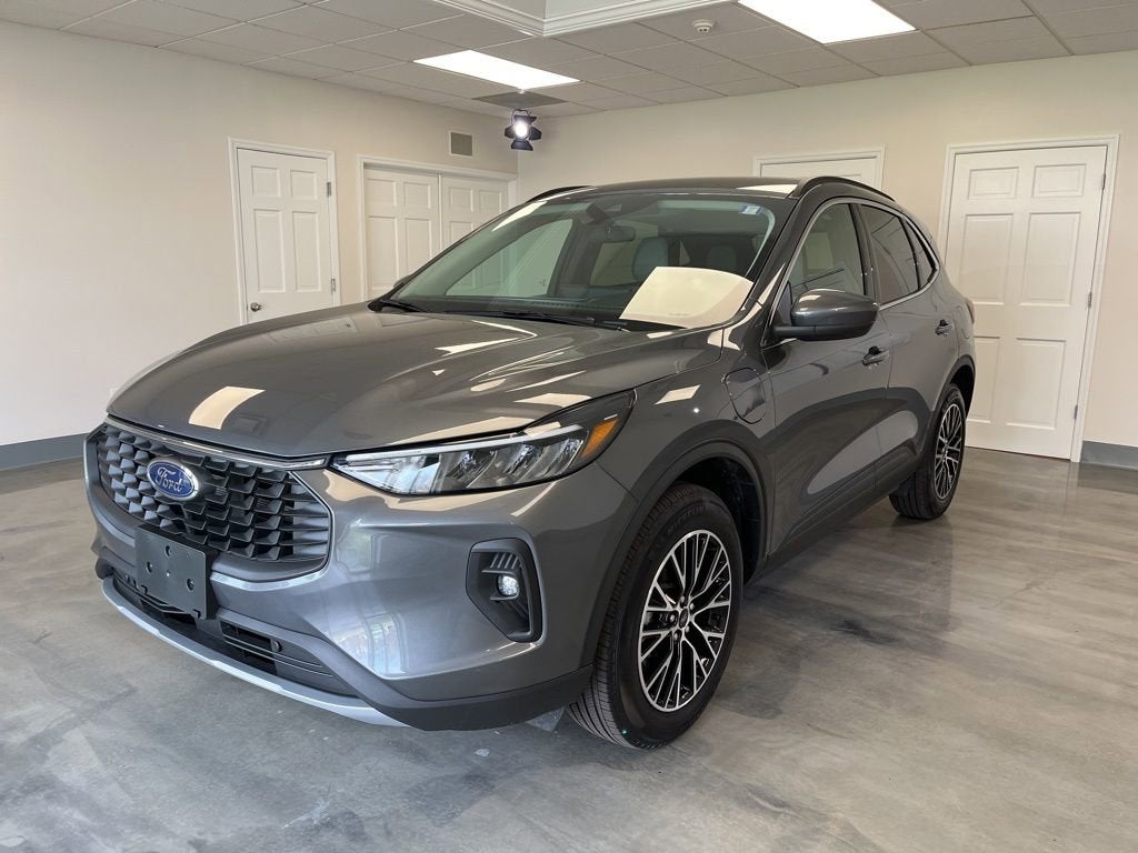 2025 Ford Escape PHEV