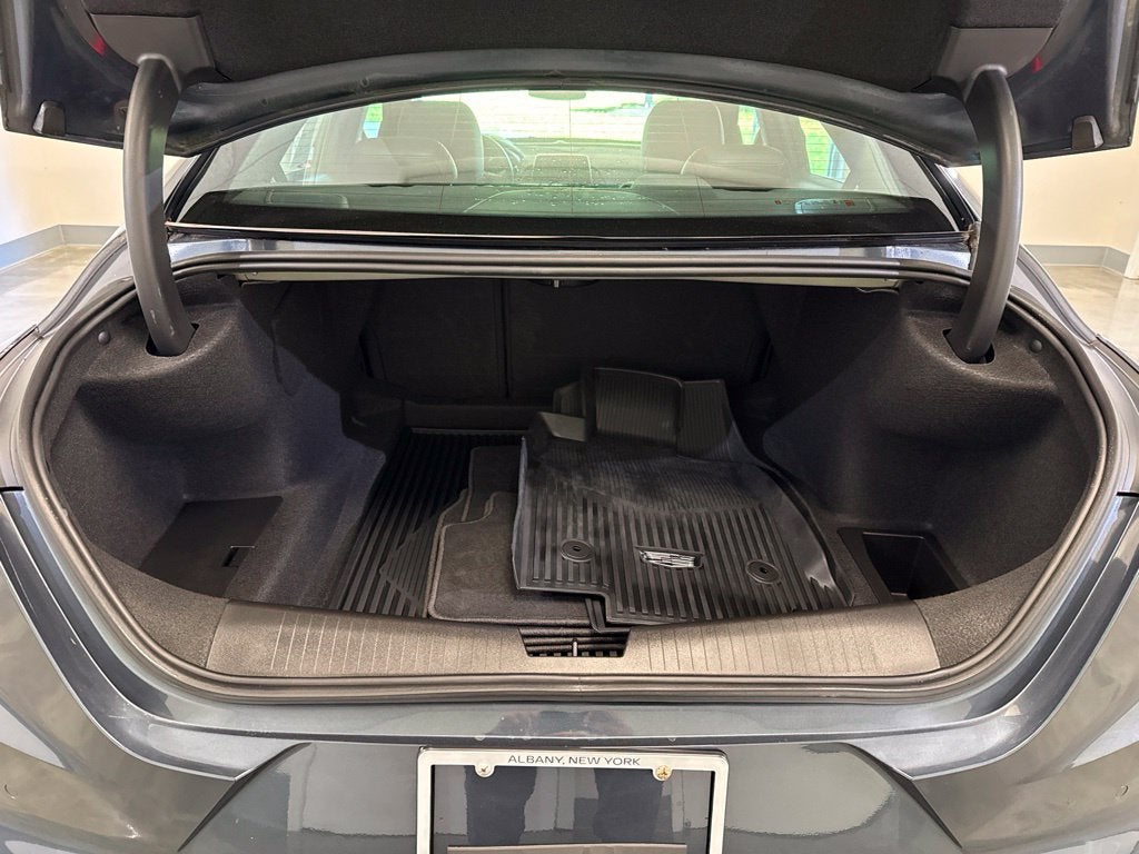 2026 Cadillac CT4 Luxury