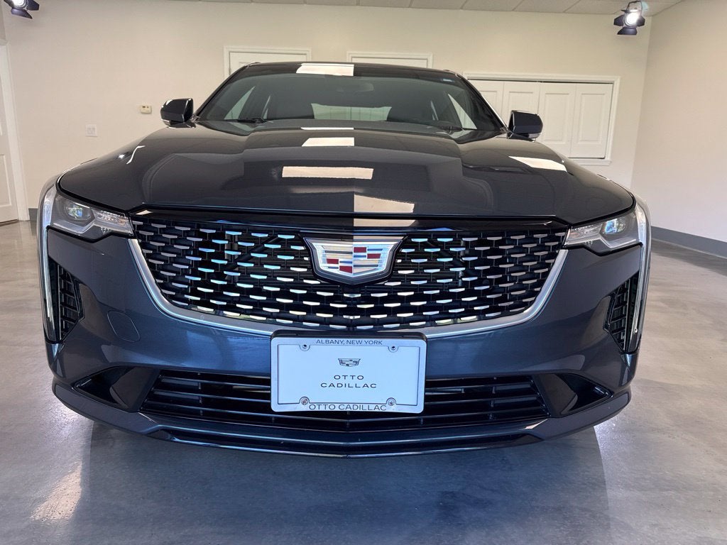 2026 Cadillac CT4 Luxury