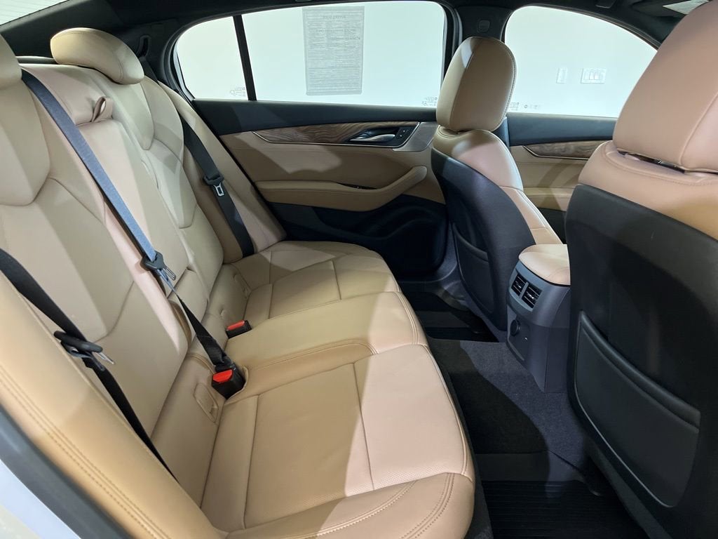 2023 Cadillac CT5 Premium Luxury