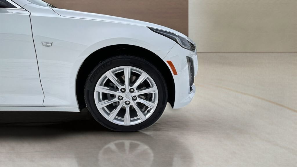 2024 Cadillac CT5 Luxury