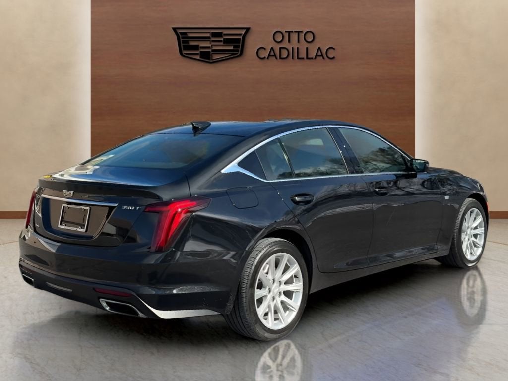 2023 Cadillac CT5 Luxury