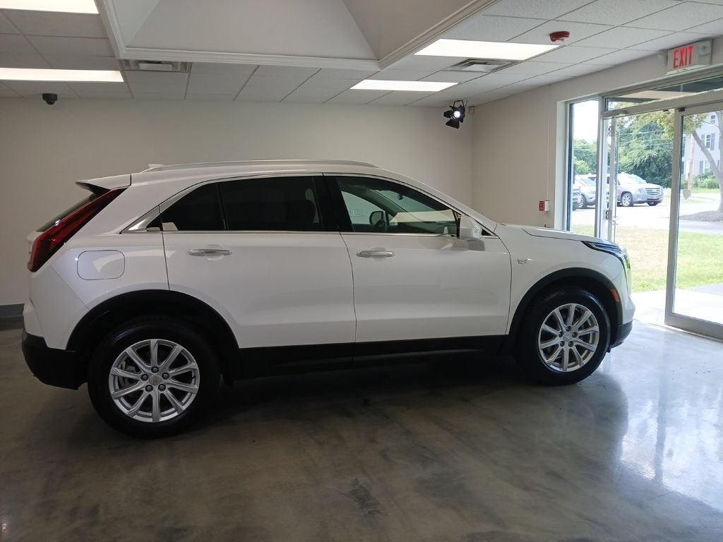 2022 Cadillac XT4 AWD Luxury