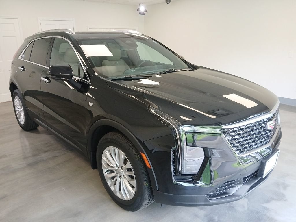 2024 Cadillac XT4 Luxury
