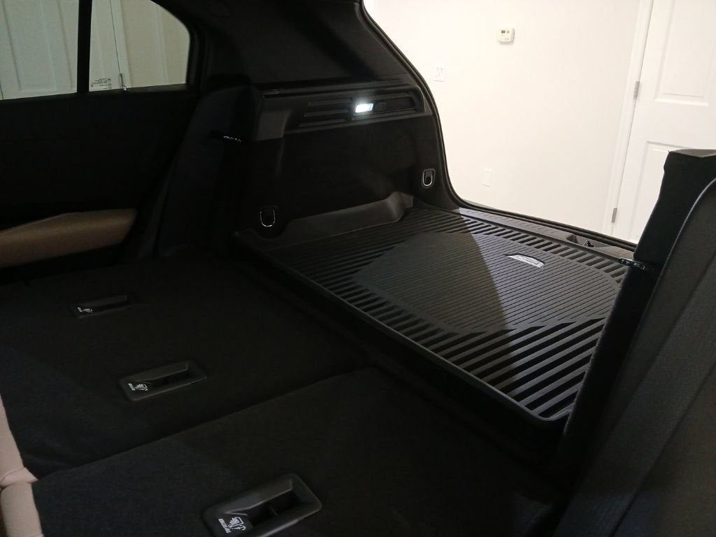 2024 Cadillac XT4 Luxury
