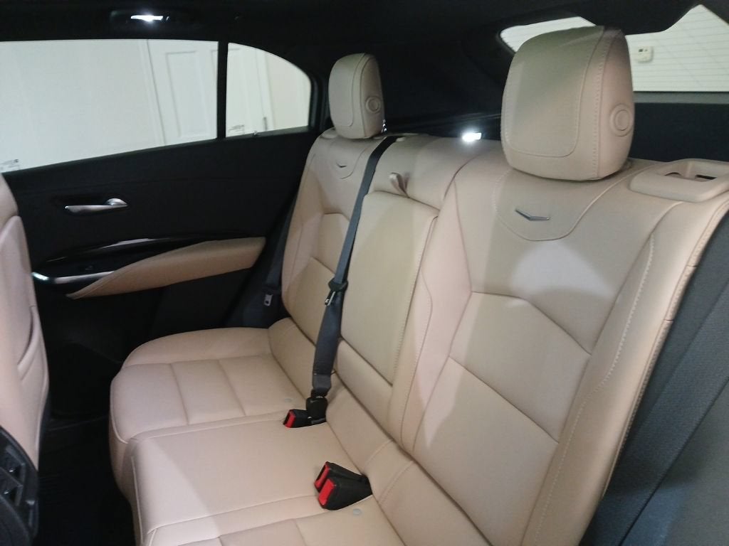 2024 Cadillac XT4 Luxury
