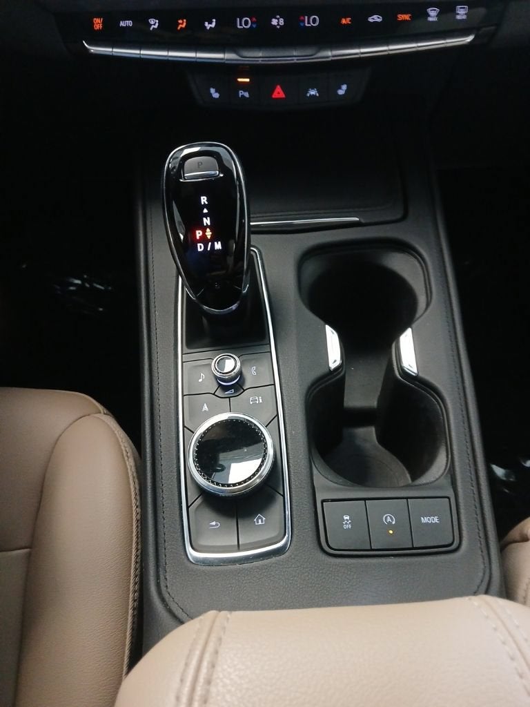 2024 Cadillac XT4 Luxury