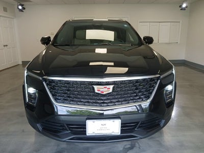 2024 Cadillac XT4 Luxury