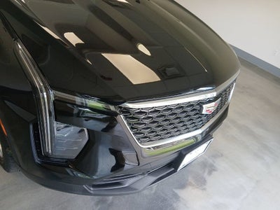 2024 Cadillac XT4 Luxury