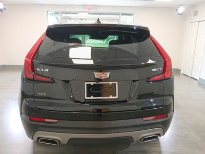 2023 Cadillac XT4 Premium Luxury