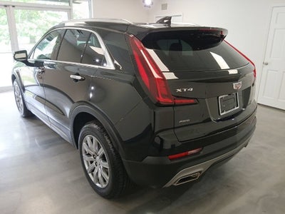 2023 Cadillac XT4 Premium Luxury