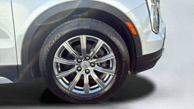 2021 Cadillac XT4 Premium Luxury