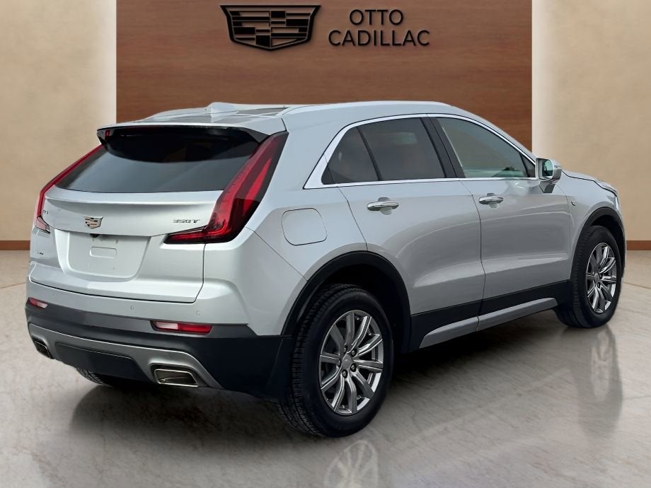 2021 Cadillac XT4 Premium Luxury