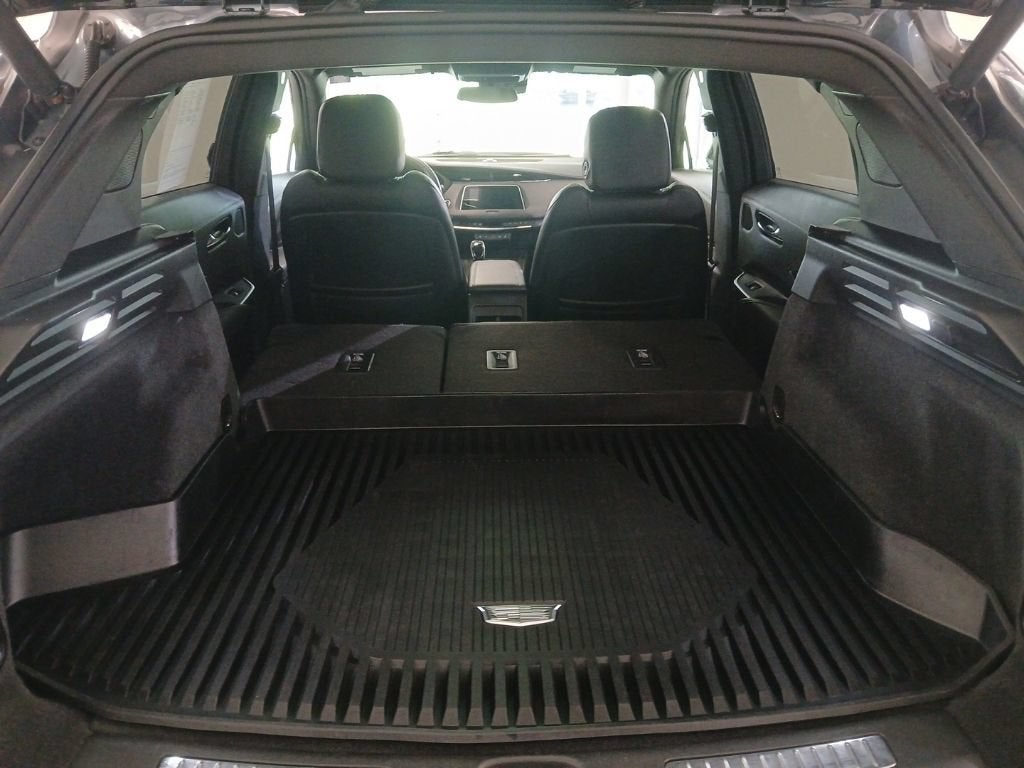 2021 Cadillac XT4 AWD Sport