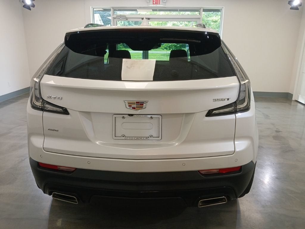 2023 Cadillac XT4 Sport