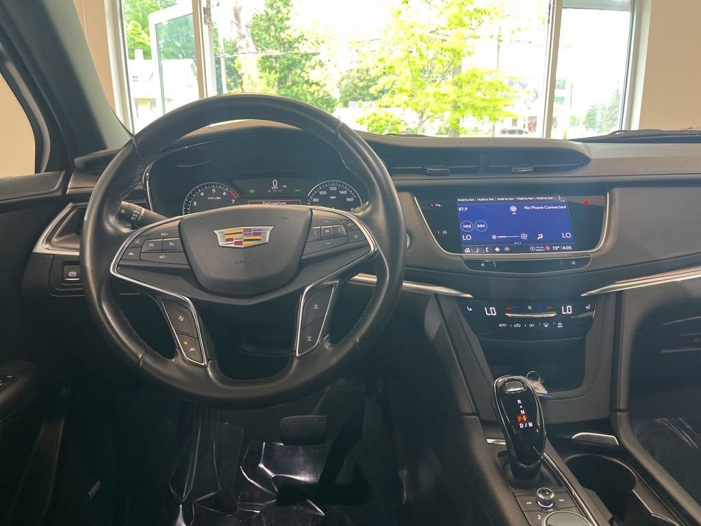 2023 Cadillac XT5 Luxury