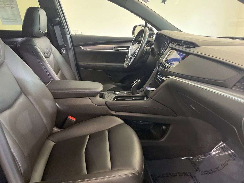 2023 Cadillac XT5 Luxury