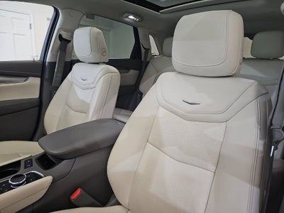 2023 Cadillac XT5 AWD Premium Luxury
