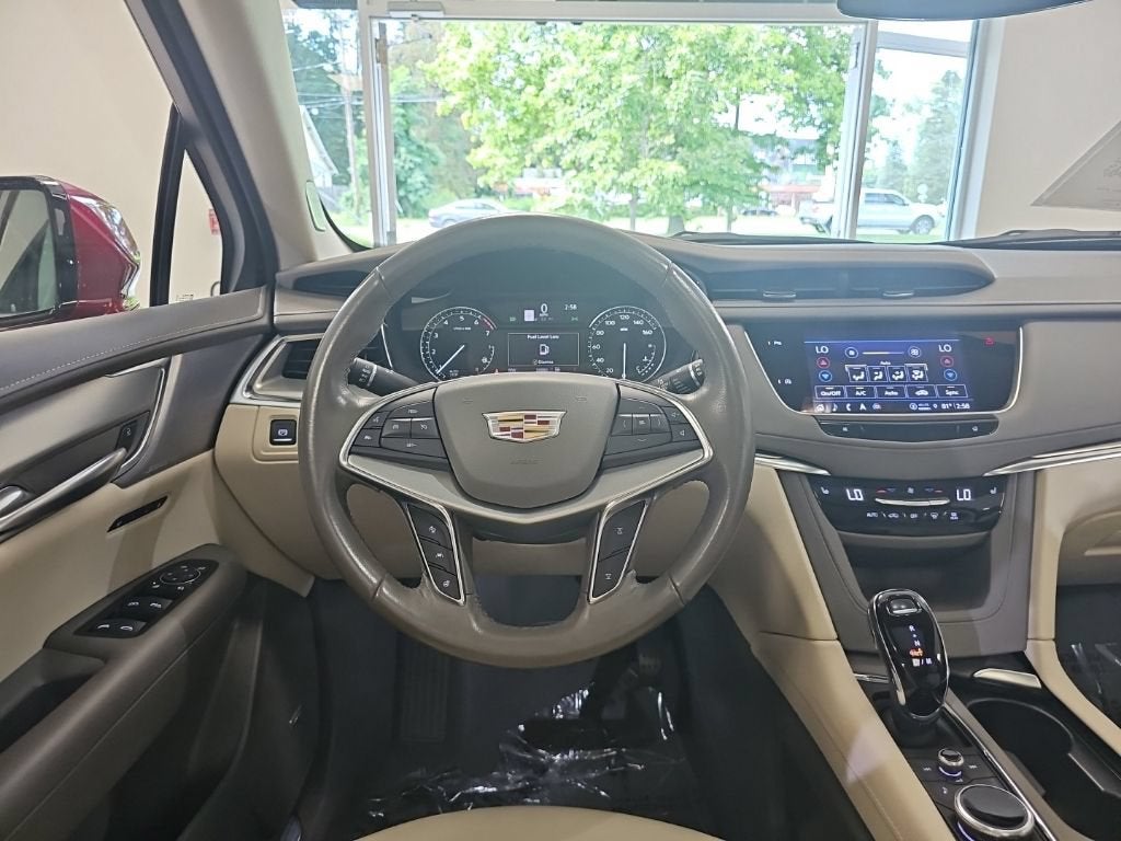 2023 Cadillac XT5 AWD Premium Luxury