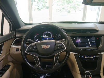 2017 Cadillac XT5 Luxury AWD