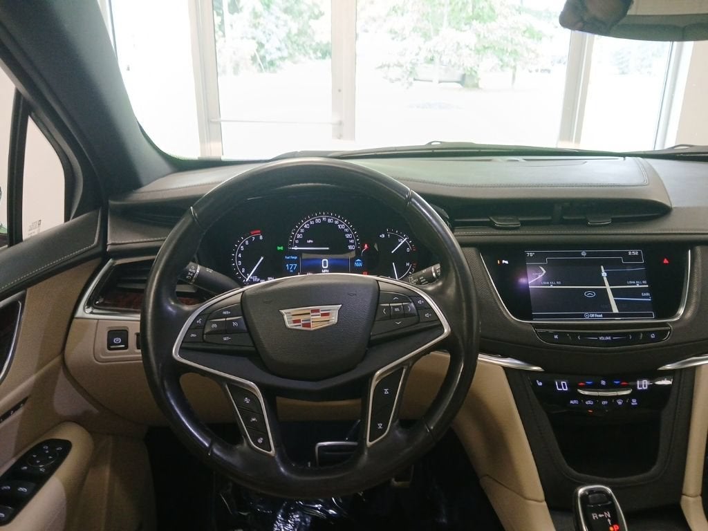 2017 Cadillac XT5 Luxury AWD