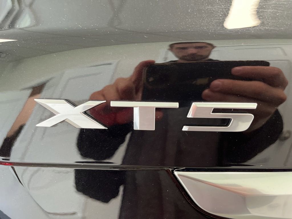 2023 Cadillac XT5 Premium Luxury