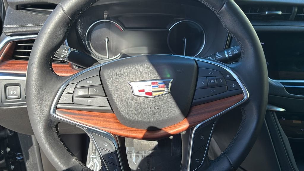 2023 Cadillac XT5 Premium Luxury