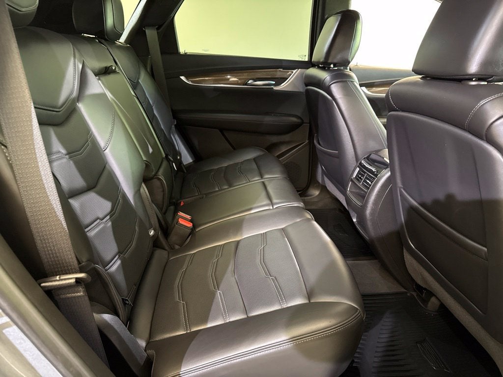 2022 Cadillac XT5 AWD Premium Luxury