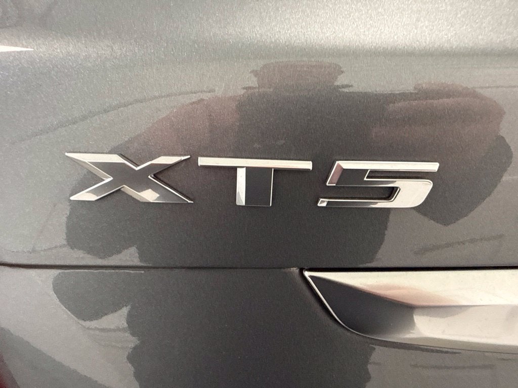 2022 Cadillac XT5 AWD Premium Luxury