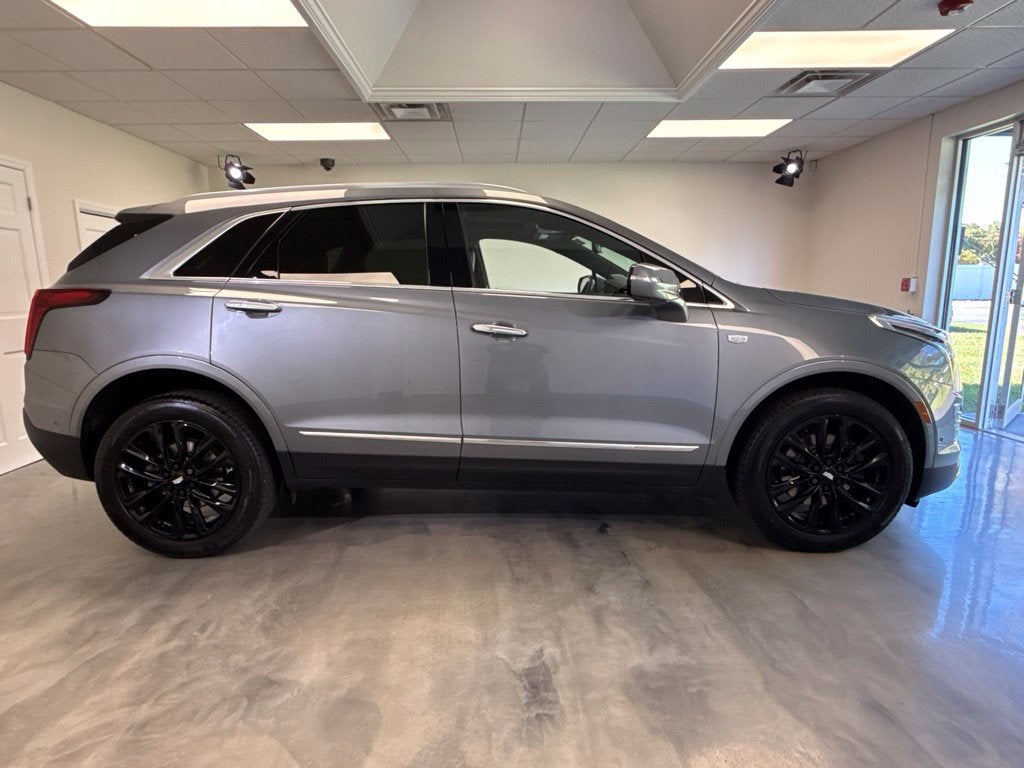 2022 Cadillac XT5 AWD Premium Luxury