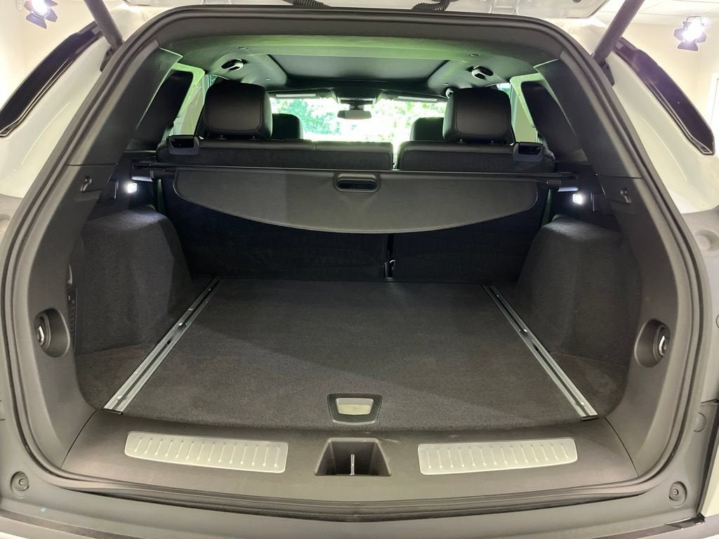 2025 Cadillac XT5 Sport