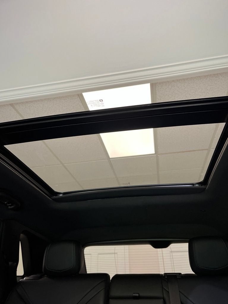 2025 Cadillac XT5 Sport