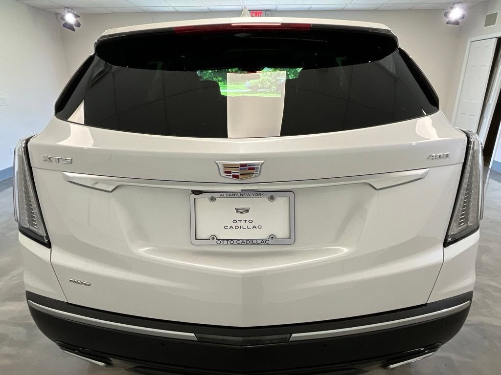 2025 Cadillac XT5 Sport