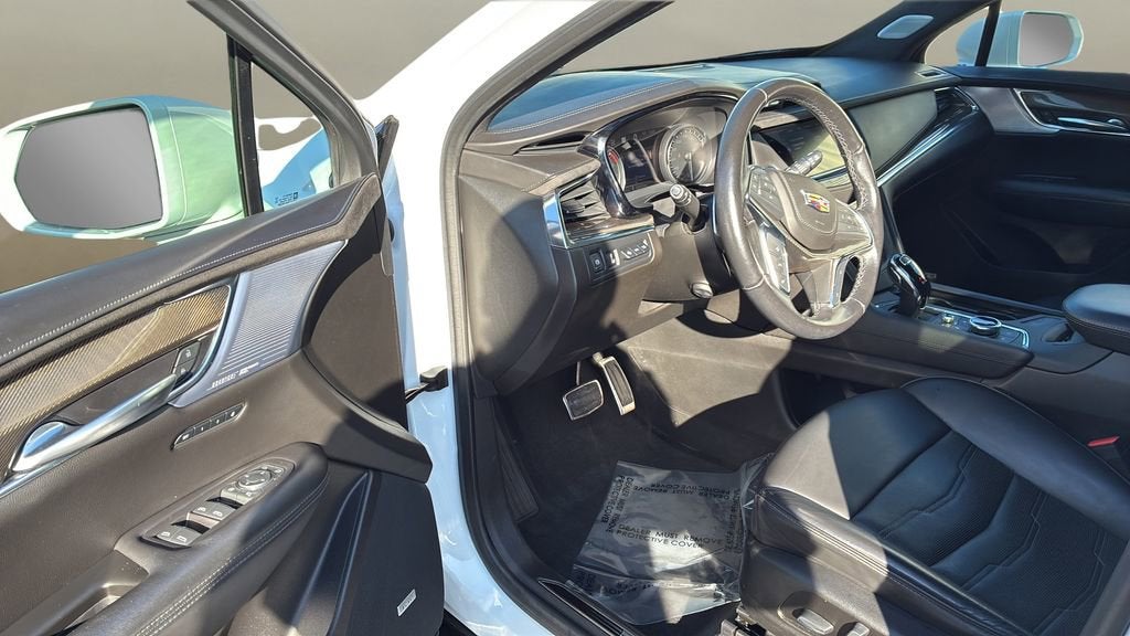 2020 Cadillac XT5 Sport