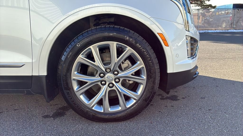 2020 Cadillac XT5 Sport