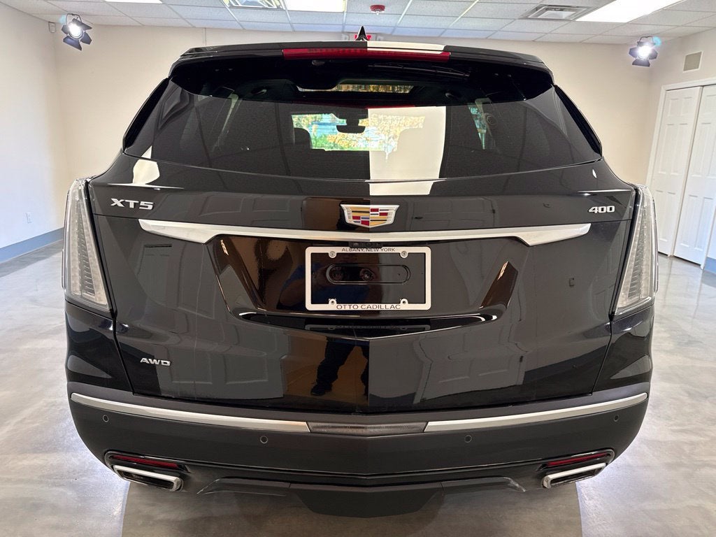 2026 Cadillac XT5 Sport
