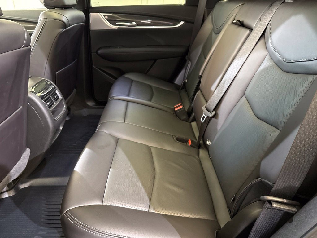 2026 Cadillac XT5 Sport