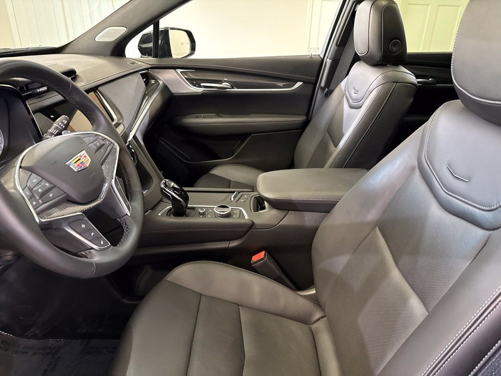 2026 Cadillac XT5 Sport
