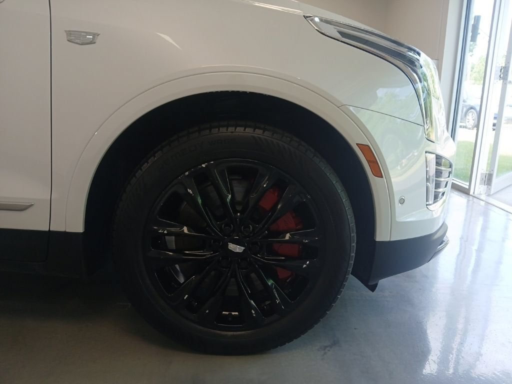2022 Cadillac XT5 Sport