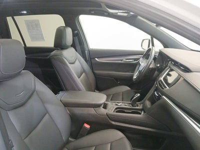 2024 Cadillac XT6 Luxury
