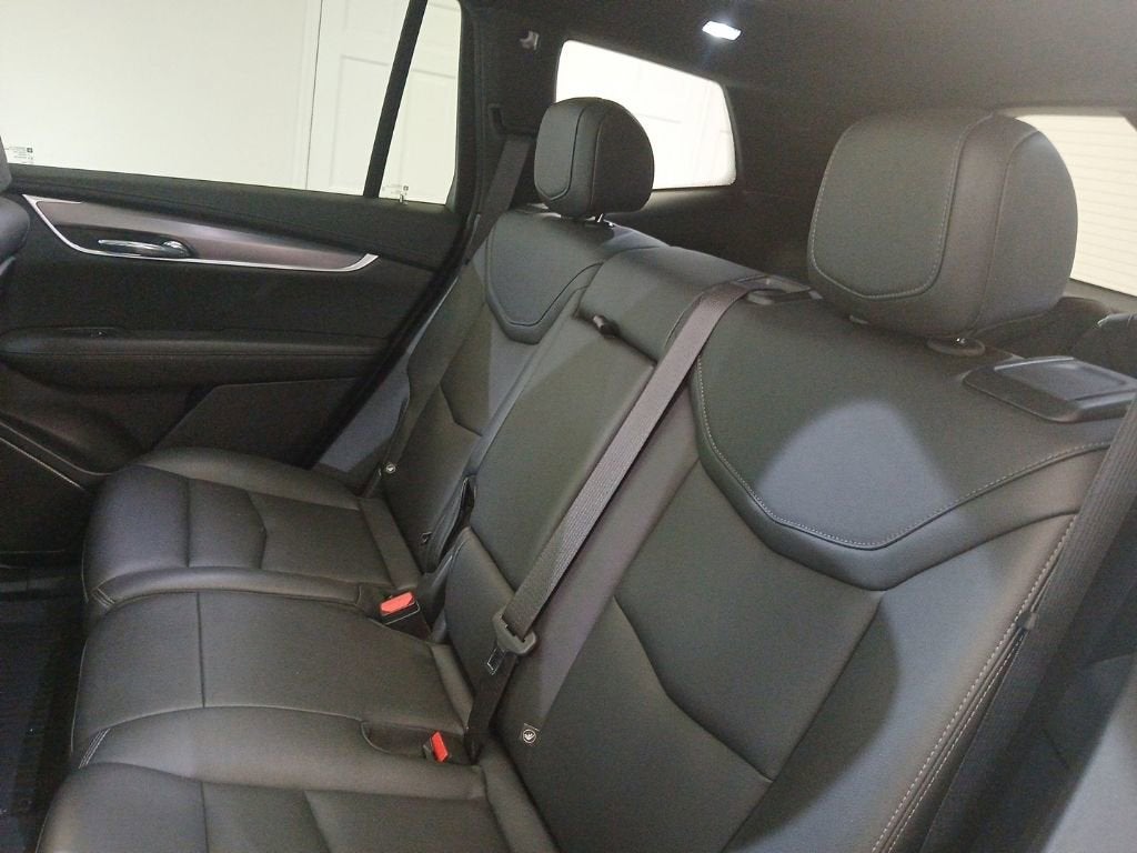 2024 Cadillac XT6 Luxury