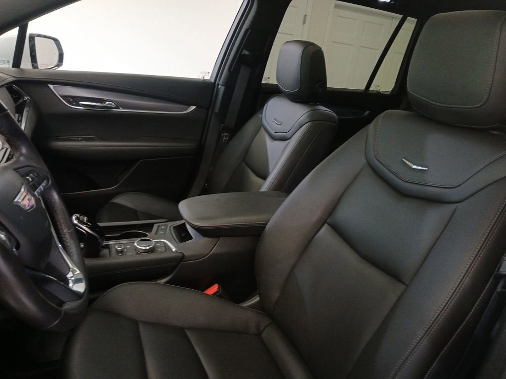 2024 Cadillac XT6 Luxury