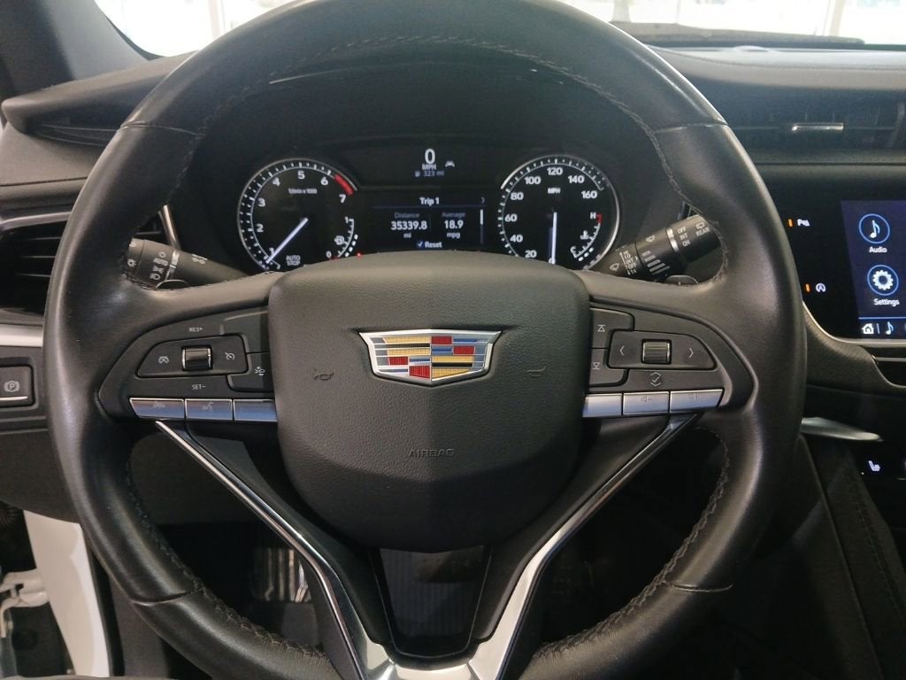 2024 Cadillac XT6 Luxury