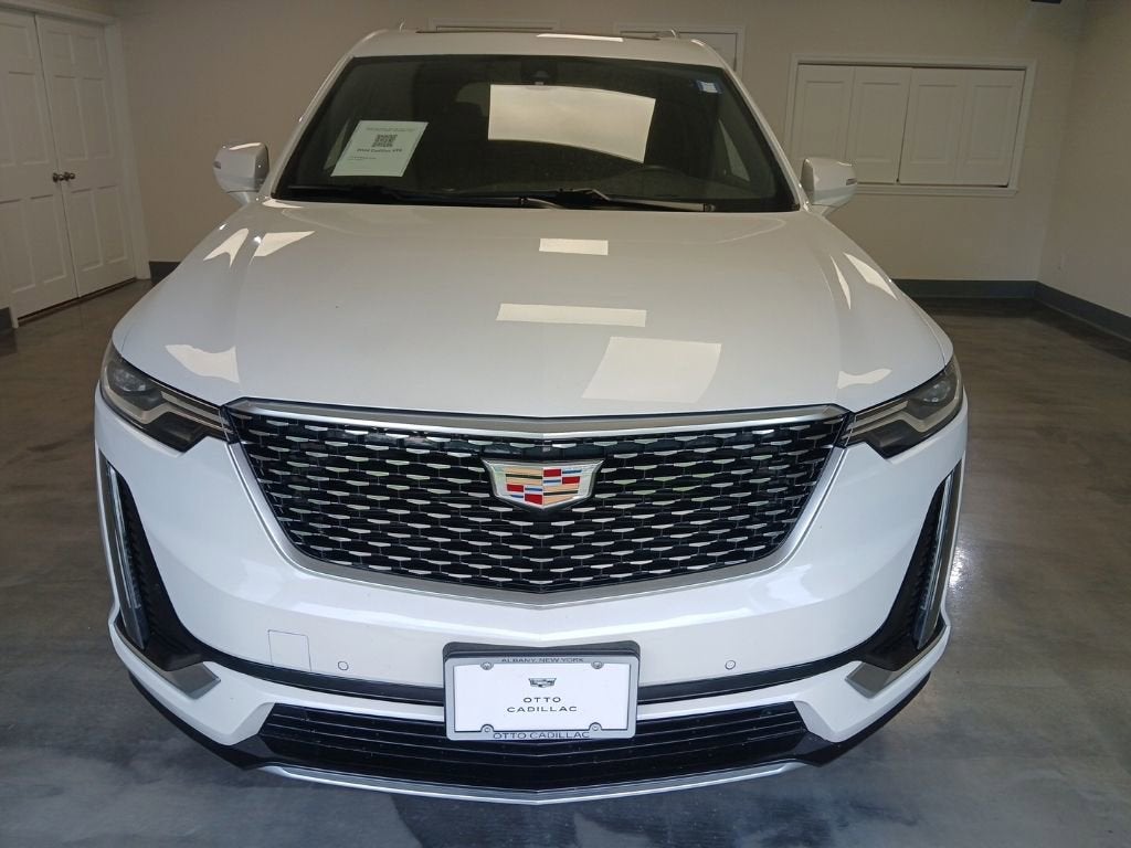 2024 Cadillac XT6 Luxury