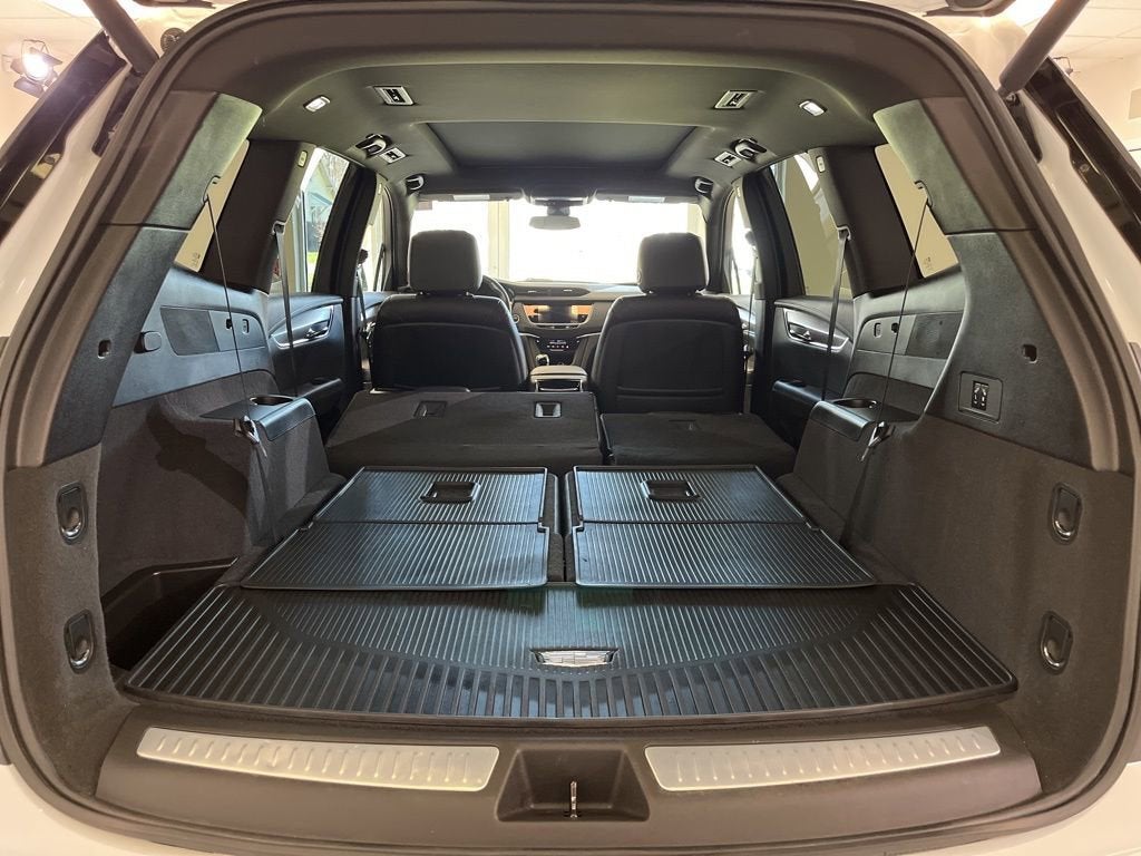 2024 Cadillac XT6 Luxury