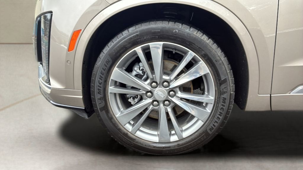 2022 Cadillac XT6 Premium Luxury