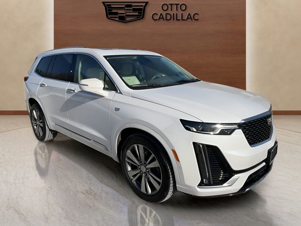 2022 Cadillac XT6 Premium Luxury
